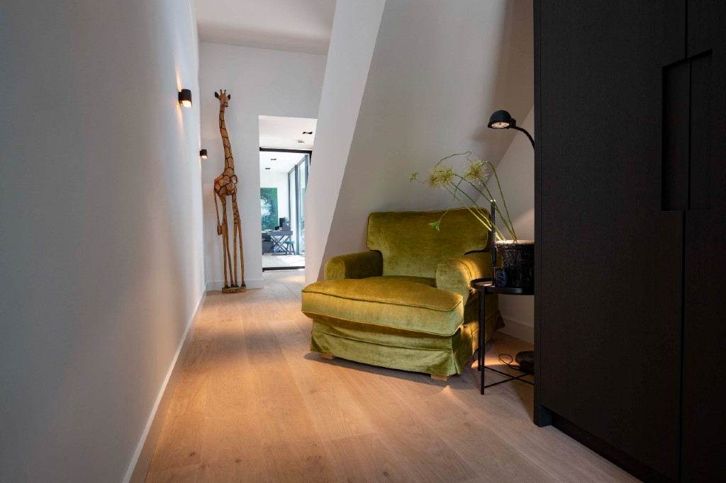 Houten vloer zithoek - Woodsbyvorselaars