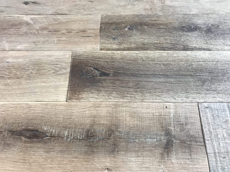 Rechte plank kasteelvloer
